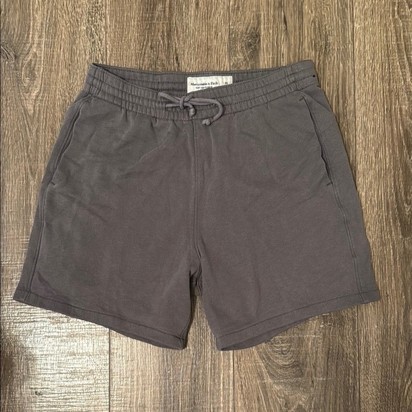 Abercrombie & Fitch Pants - Abercrombie & Fitch Gray Athletic Shorts with Elastic Waistband